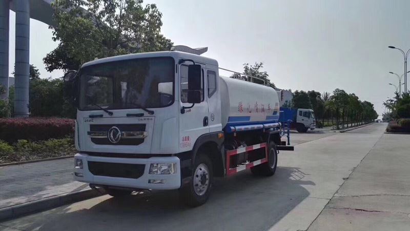 12����12�����|�L(f��ng)������D9�G����ˮ܇�r��2