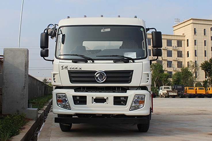 12����12�����|�L(f��ng)���õױP���̞�ˮ܇�DƬ