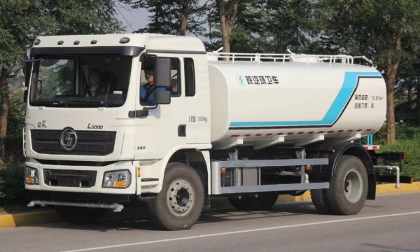 ����13���������L3000��ˮ܇�DƬ