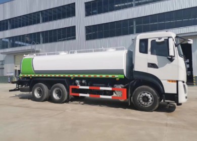 20����ˮ܇�����X(qi��n)һ�v_20����(gu��)���|�L(f��ng)����KL���p��G����ˮ܇�r(ji��)��4