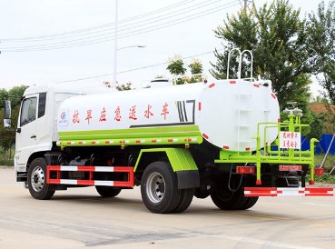 12-15�������|�L���\VR��ˮ܇�DƬ