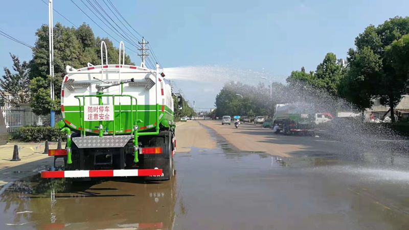 �����|�L���\KR��ˮ܇�DƬ