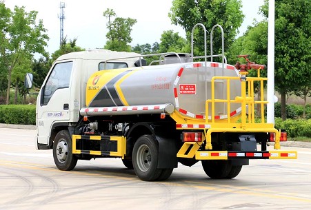 ��������r��С��֮��2.5���{�ƞ�ˮ܇