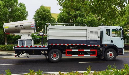 ��(gu��)���|�L(f��ng)������D9��Ȼ��๦���։m܇(ch��)