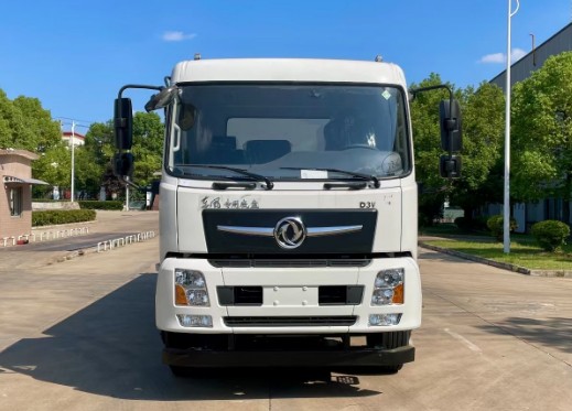 �����|�L(f��ng)D3Vǰ�ĺ�˞�ˮ܇_�|�L(f��ng)ǰ�ĺ��28.5����ˮ܇3